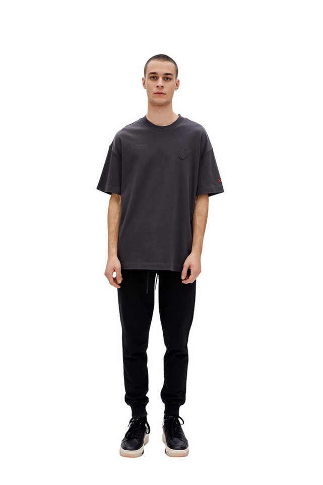 PCFG T-Shirt OVERSIZED-T-SHIRT MIT PRÄGENDETAIL von PCFG