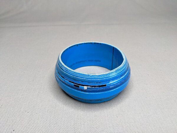 PEARLS OF AFRICA Armreif aus Recyclingpapier "MIRIAM MAKEBA" von PEARLS OF AFRICA