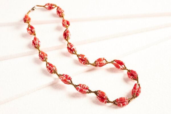 PEARLS OF AFRICA Einzigartige Halskette aus Papierperlen "SENTA" von PEARLS OF AFRICA