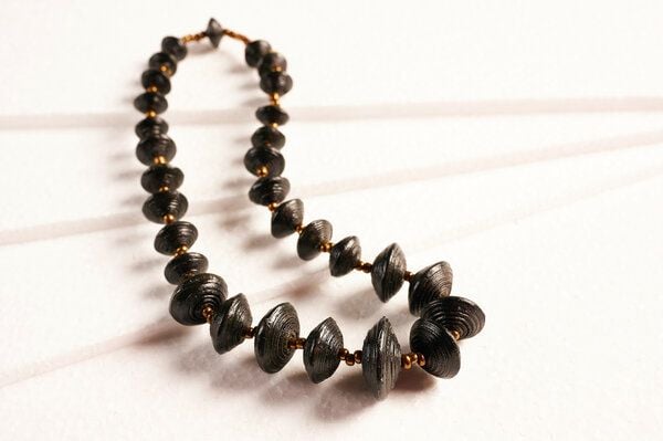 PEARLS OF AFRICA Elegante afrikanische Papierperlenkette "JARARA" von PEARLS OF AFRICA