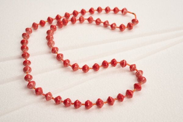 PEARLS OF AFRICA Lange Halskette aus Papierperlen ACHOLI COCO von PEARLS OF AFRICA