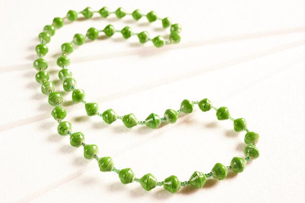 PEARLS OF AFRICA Schicke, lange Halskette aus Papierperlen "SAINT TROPEZ" von PEARLS OF AFRICA