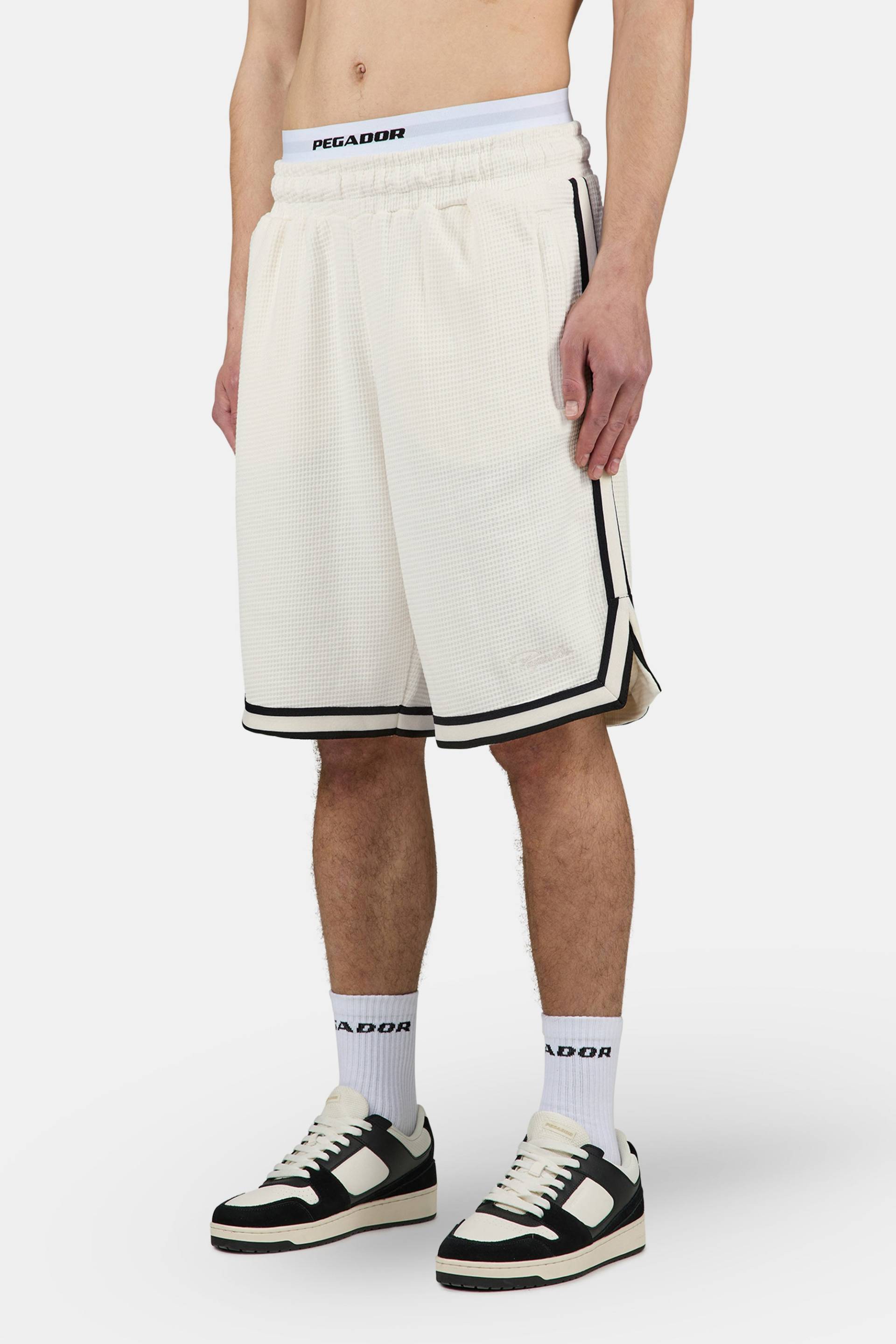 Barkan Waffle Basketball Shorts Washed Unbleached von PEGADOR®