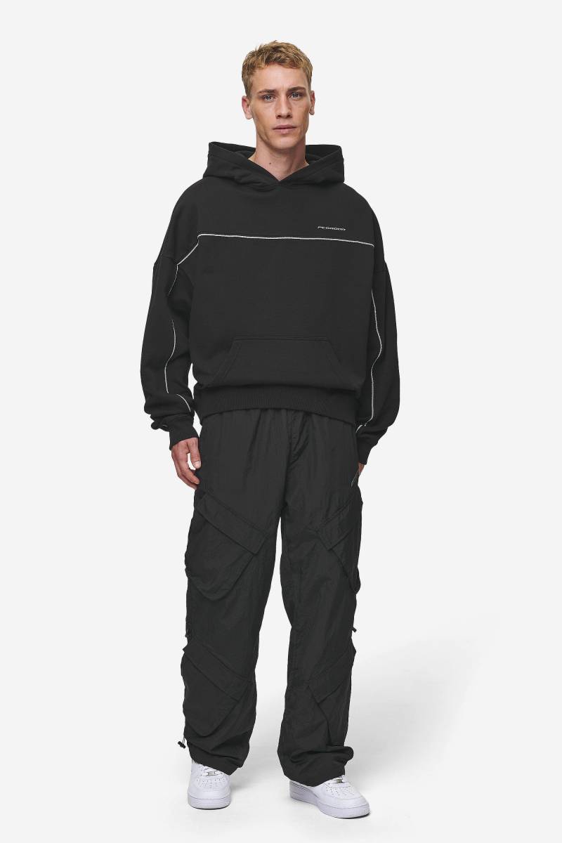 Beak Boxy Hoodie Washed Black von PEGADOR®