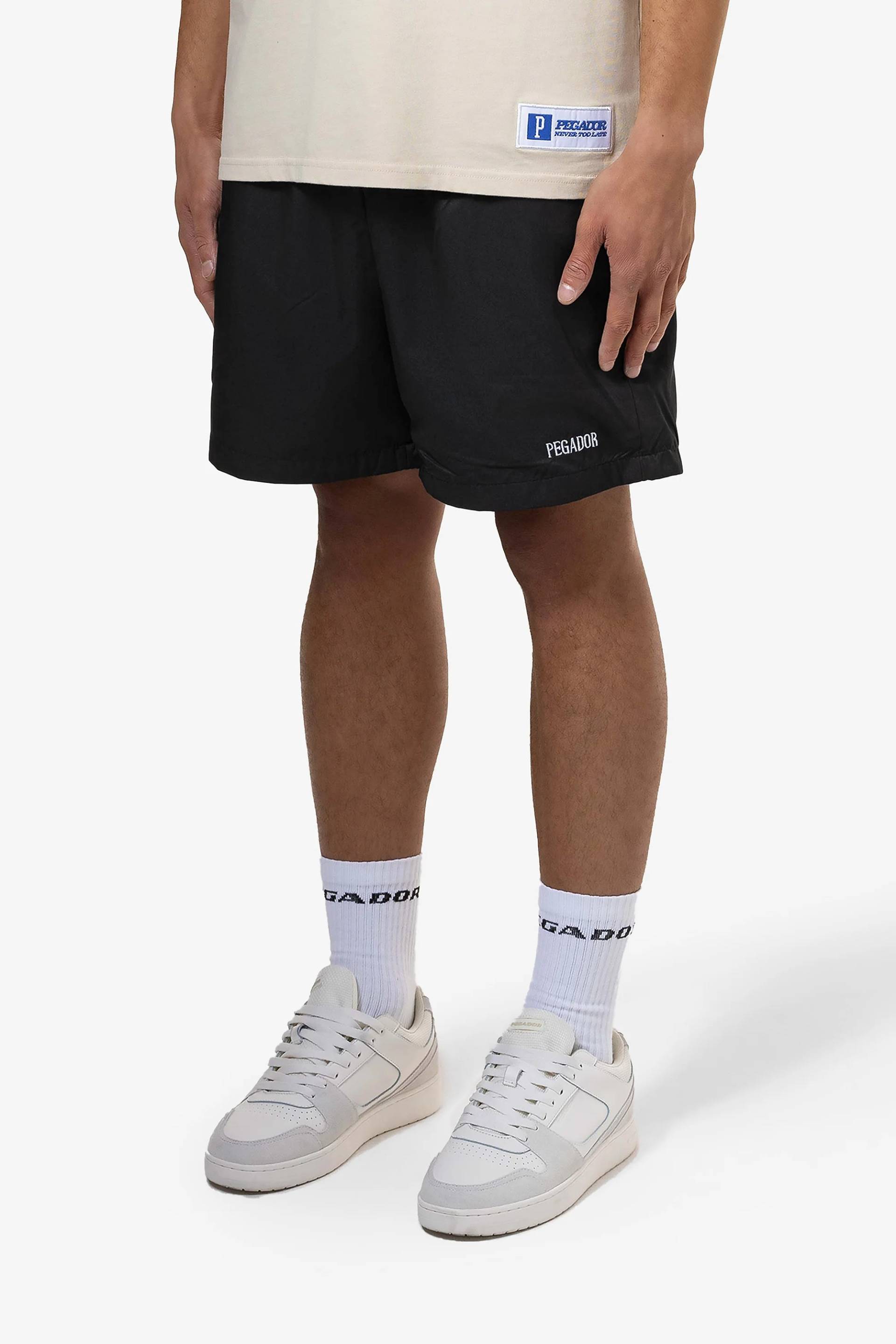 Brower Basic Shorts Black von PEGADOR®