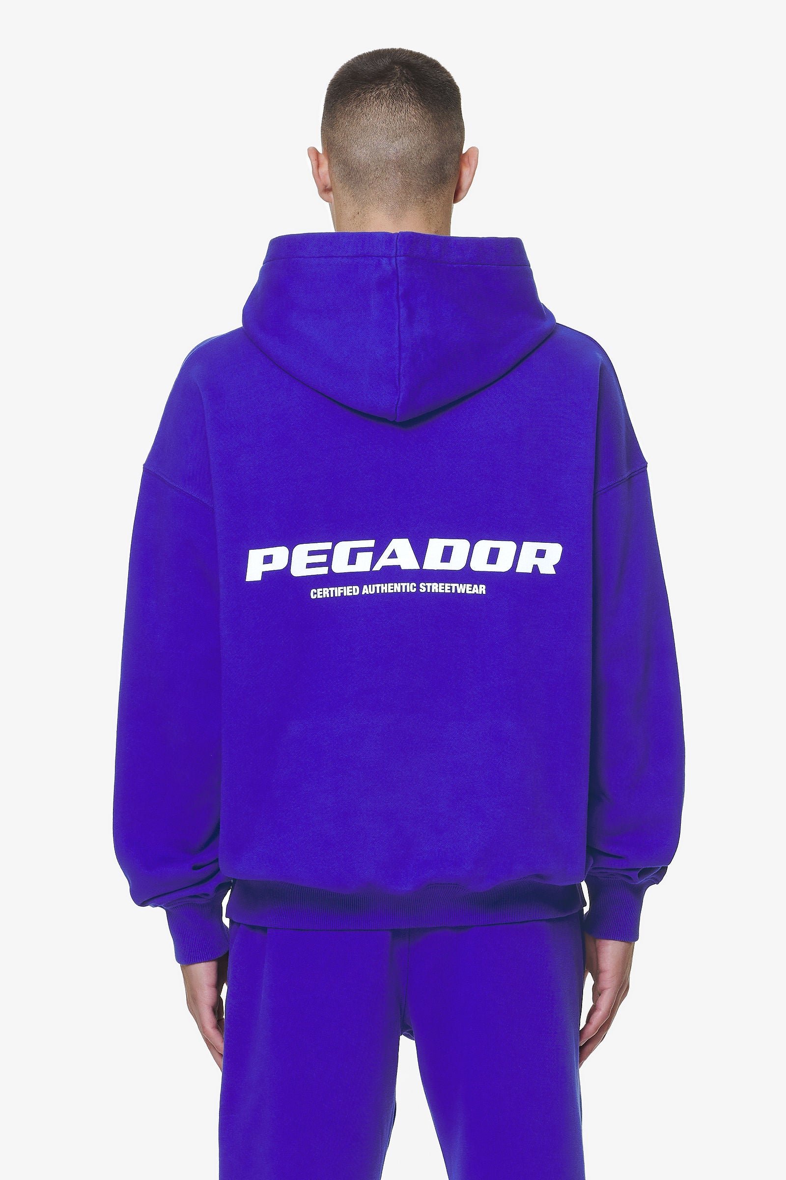 Colne Logo Oversized Hoodie Washed Endless Blue von PEGADOR®