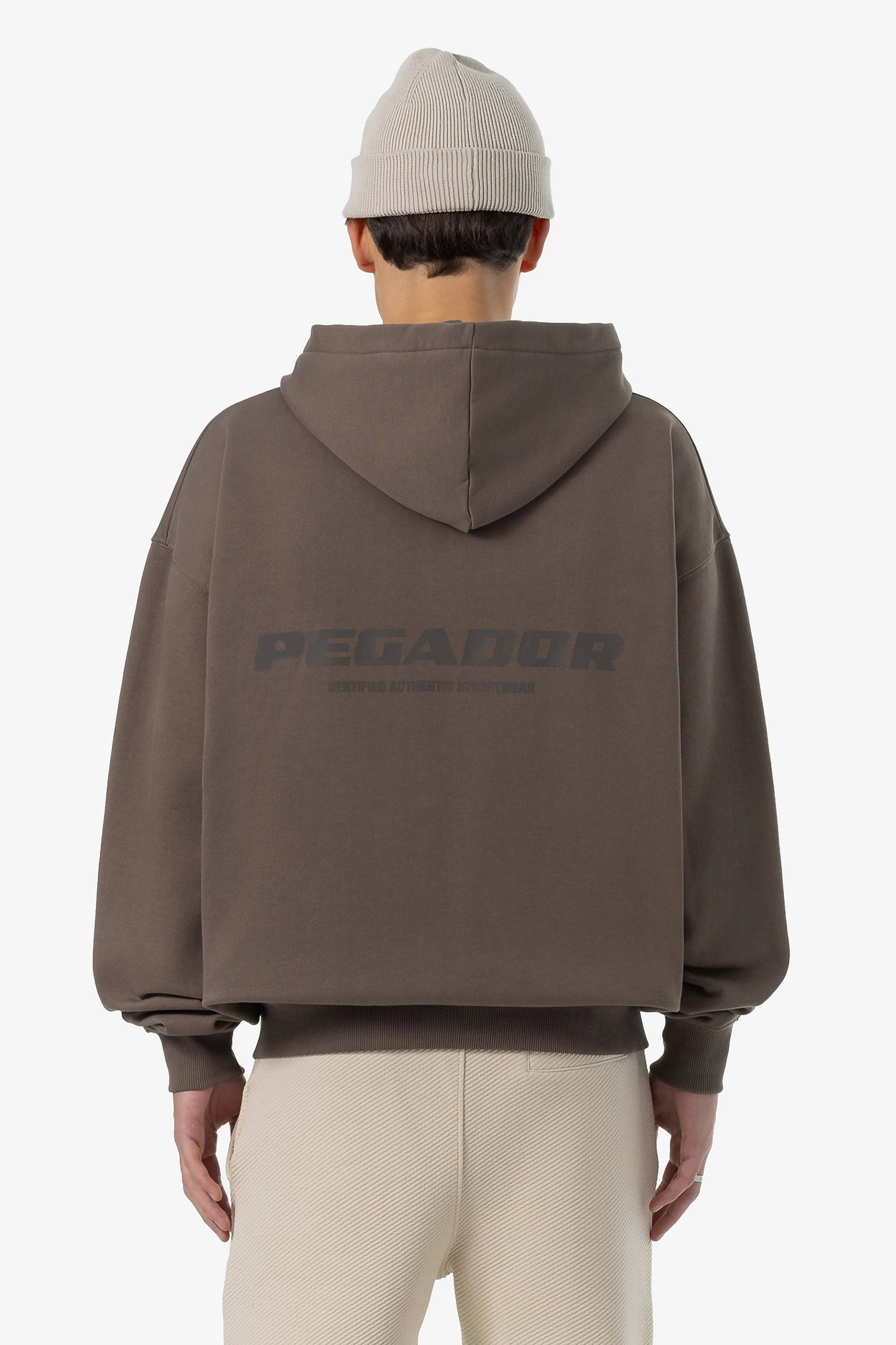 Colne Logo Oversized Sweat Jacket Washed Dust Brown von PEGADOR®