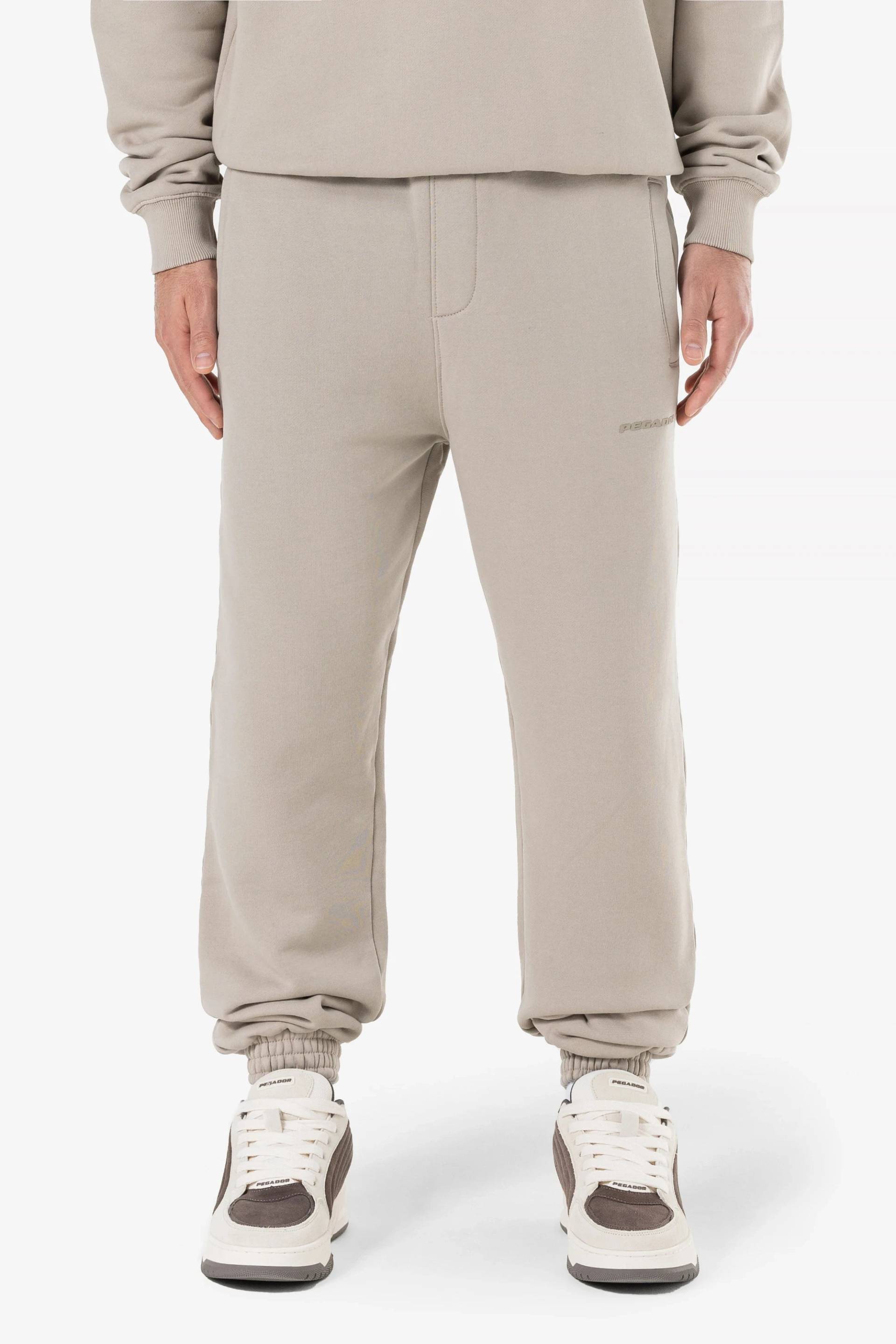 Logo Heavy Sweat Jogger Washed Dark Stone Gum von PEGADOR®