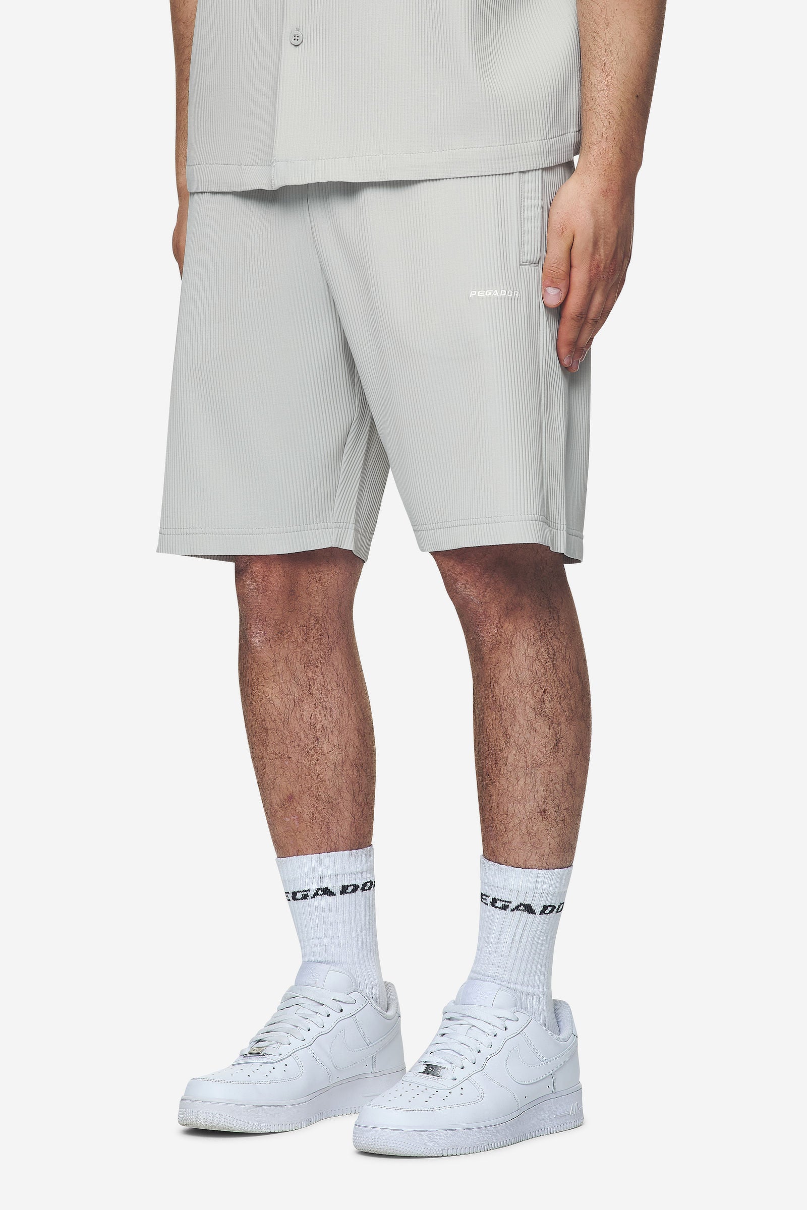 Troy Plissee Shorts Pearl Grey von PEGADOR®