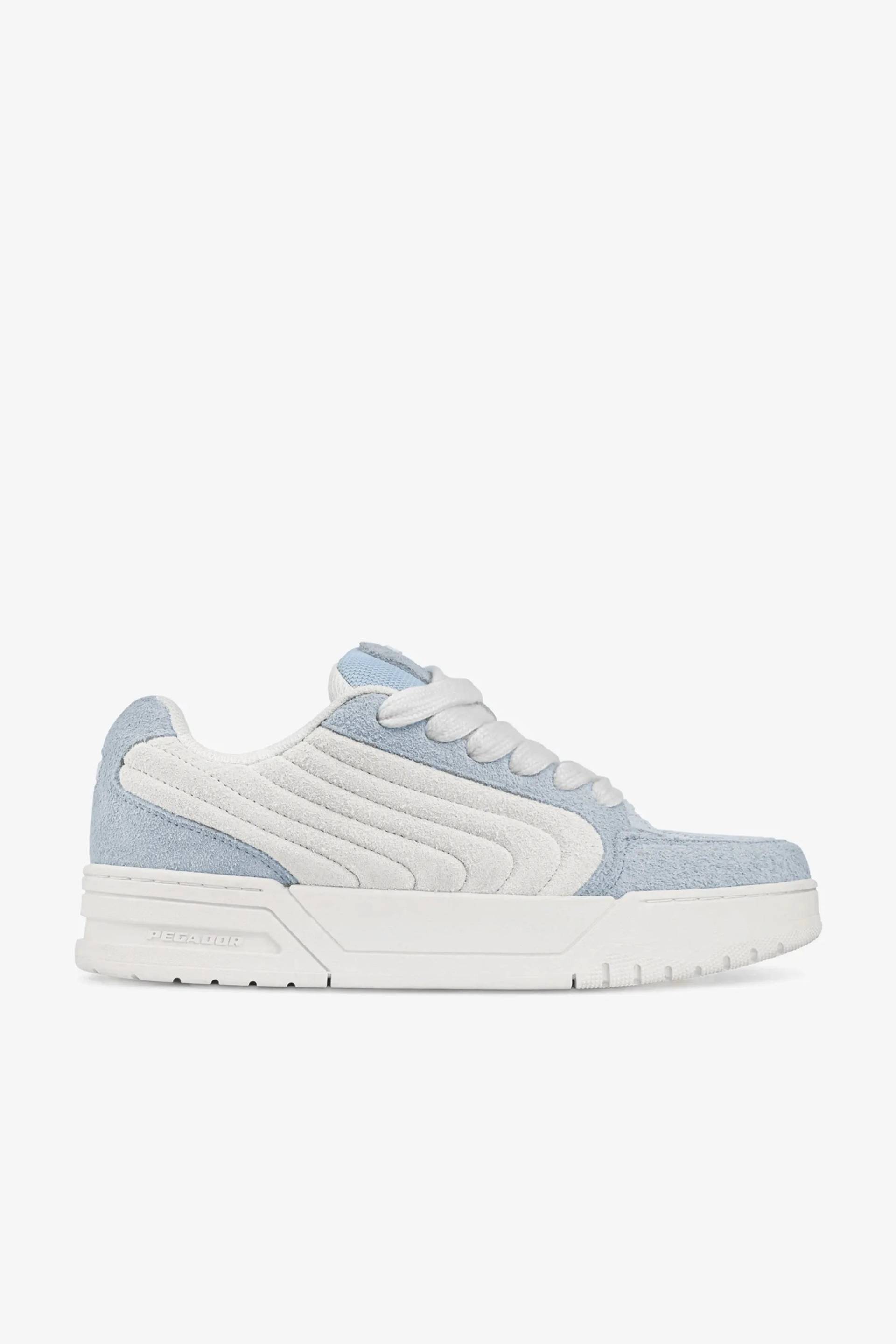 Venice Skate Low Suede Cream Cloud Blue von PEGADOR®