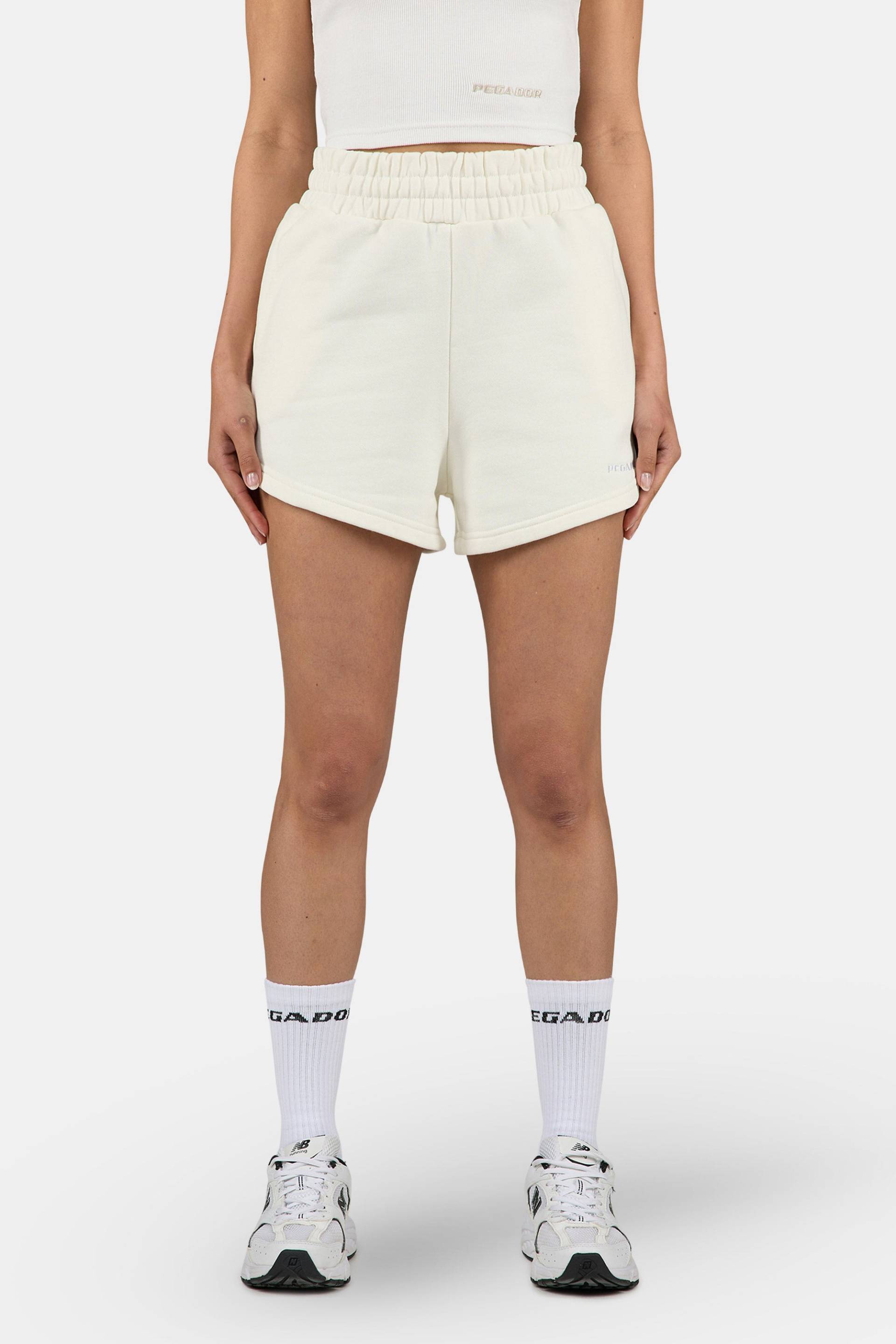 Wiluna High Waisted Sweat Shorts Washed Unbleached White von PEGADOR®