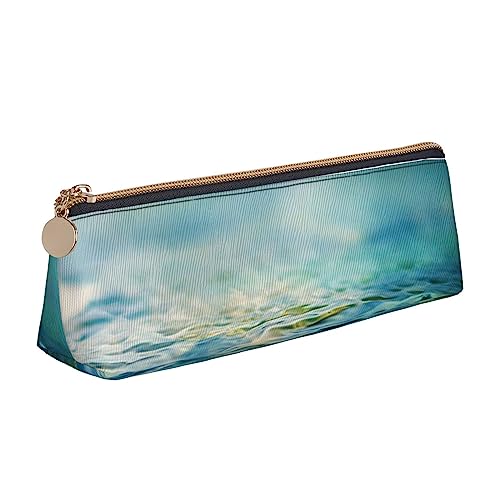 Clean Water Pencil Case Leather Pencil Pouch Portable Cosmetic Bag Triangle Pen Bag Storage Bag for Work Office Travel, weiß, Einheitsgröße, Münzbeutel von PEIXEN