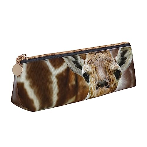 Niedliche Giraffe Federmäppchen Leder Bleistift Tasche Tragbare Kosmetiktasche Dreieck Stifttasche Aufbewahrungstasche für Arbeit Büro Reisen, weiß, Einheitsgröße, Münzbeutel von PEIXEN