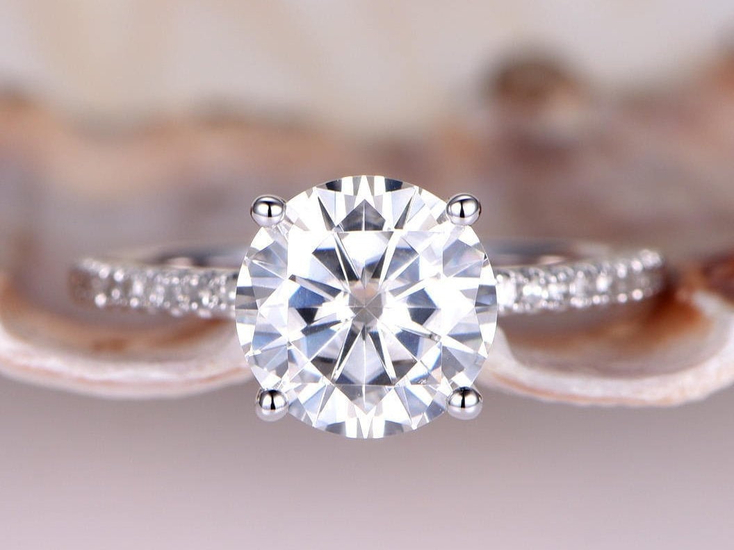 1.5Ct Brilliant Moissanite Ring Diamant Verlobungsring Massiv 14K Weissgold Band Rund 7.5mm Edelstein Versprechen Braut Stapelring von PENNIjewel