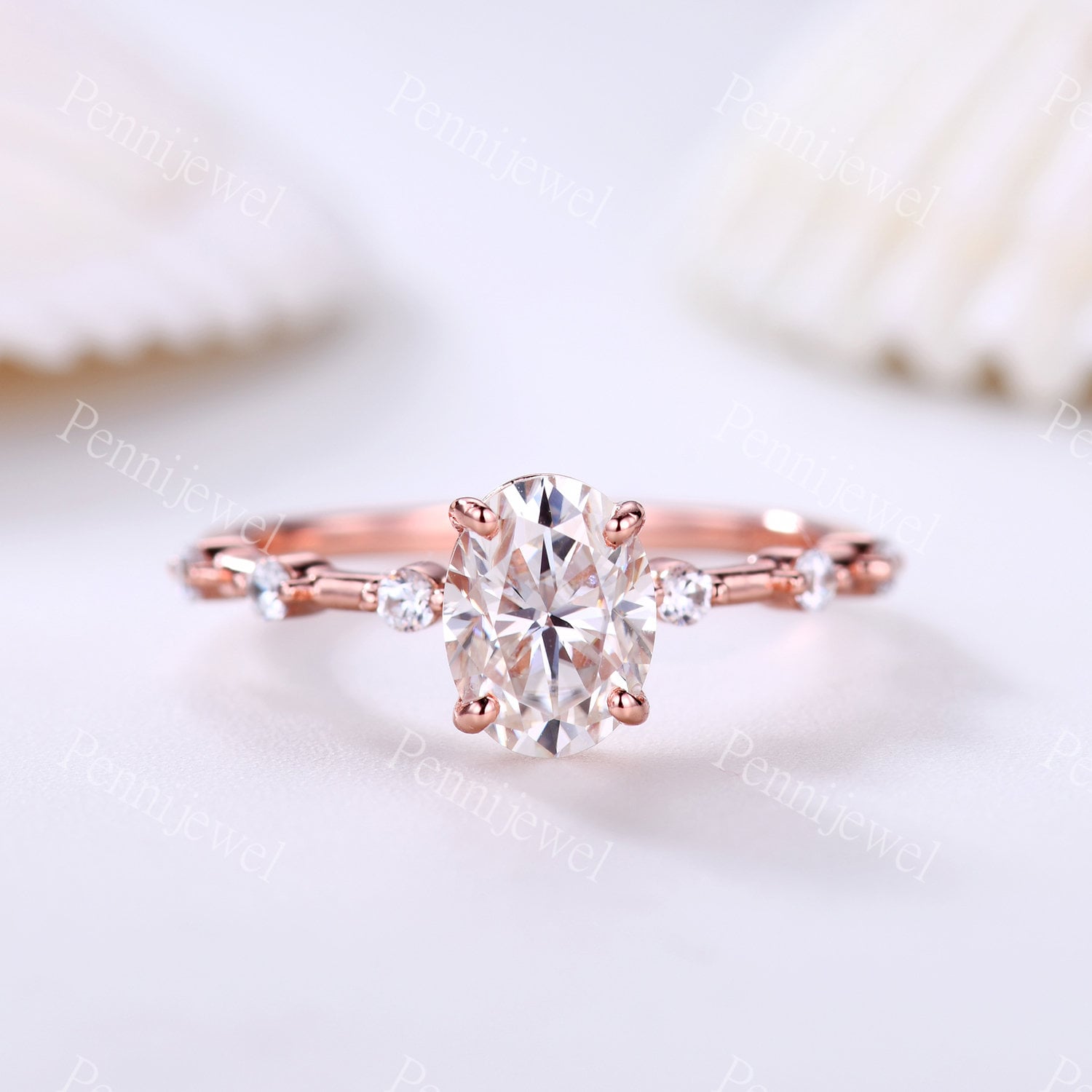 14K Rosegold Ring 1, 5Ct Oval Moissanit Ehering Unikat Verlobungsring Jahrestag Versprechen Für Frauen Art Deco Band von PENNIjewel