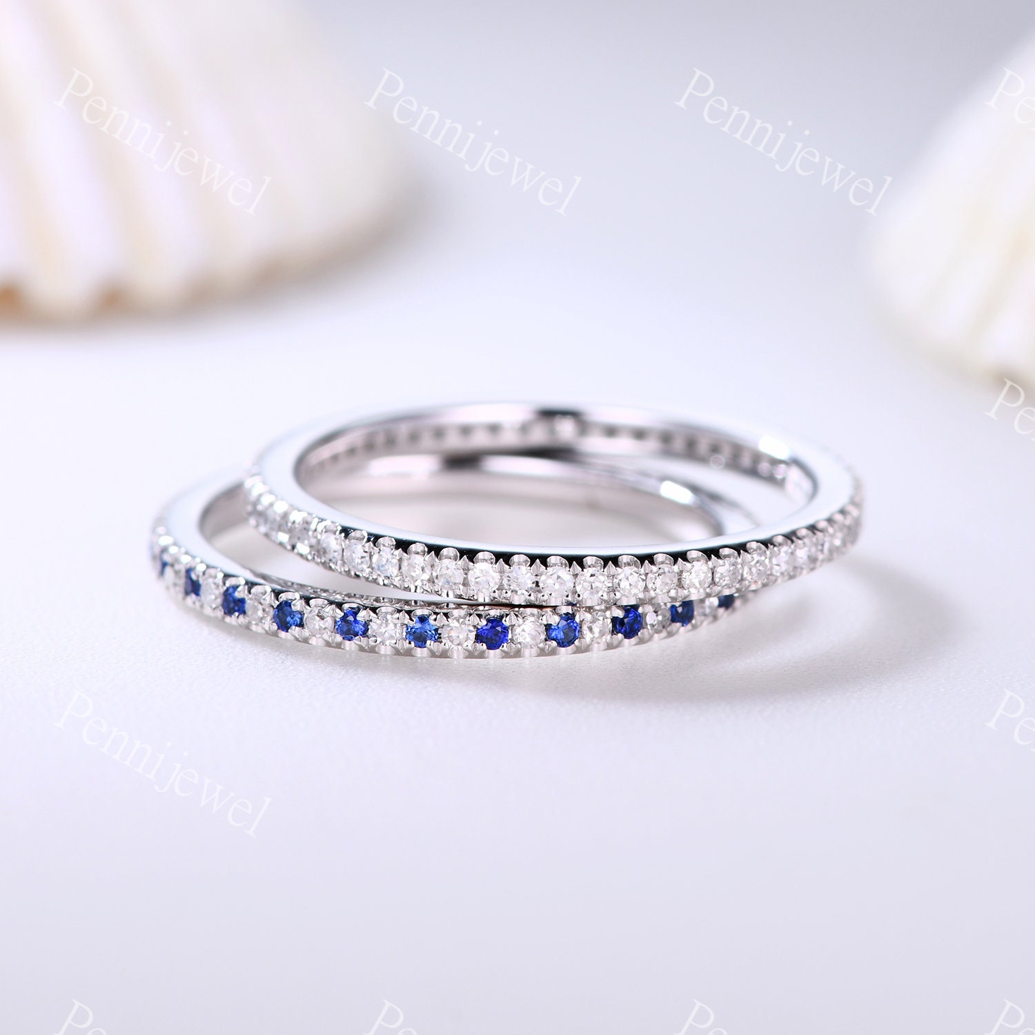 2 Stk. Hochzeitsband, Saphir Diamant Stapelband, Full Eternity, Diamant Passender Ring, Braut Set, Jahrestag Geschenk Für Sie, Versprechensring von PENNIjewel