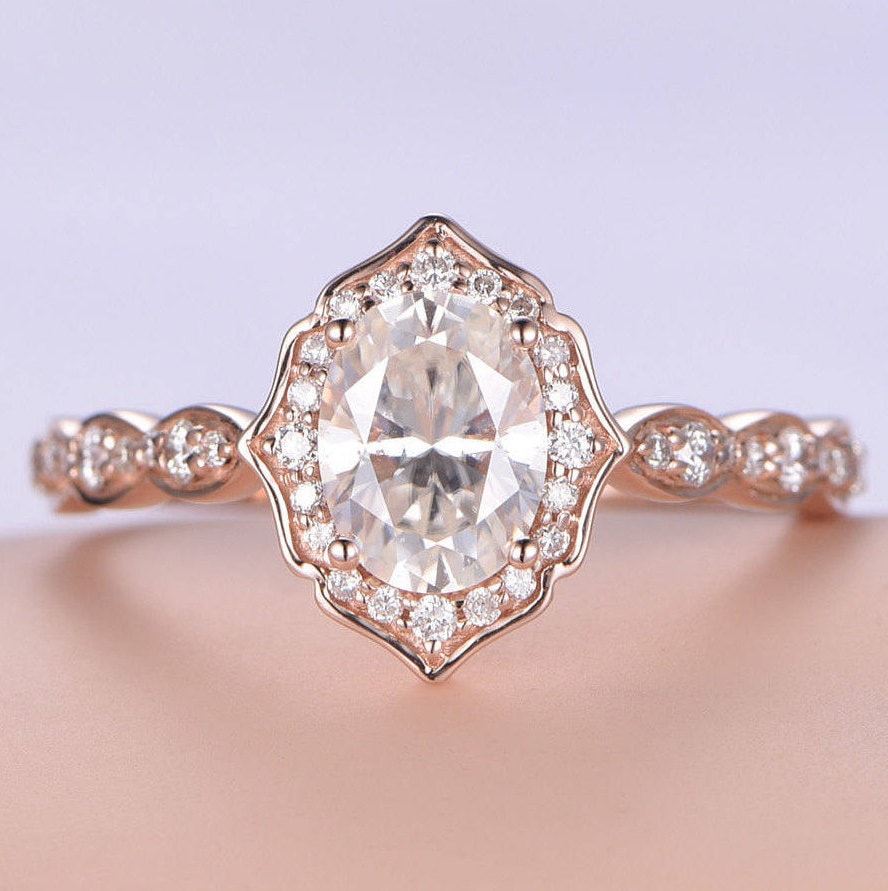 6x8mm Oval Cut Moissanit Verlobungsring 14K Roségold Natur Diamant Band Braut Ehering Versprechen Jahrestag Ring Art Deco von PENNIjewel