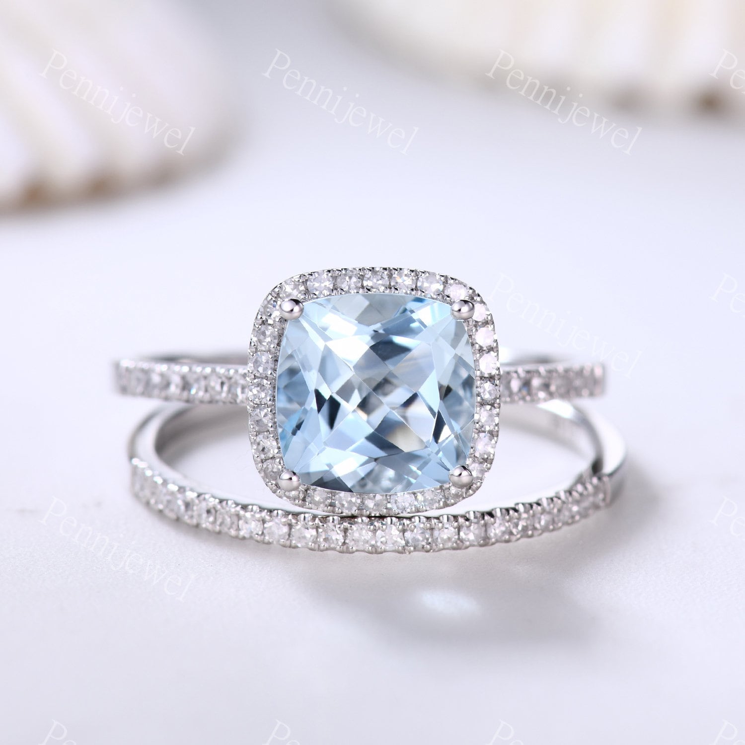 Aquamarin Braut Set, 8mm Cushion Cut Diamant Ehering, Halo Weißgold, Verlobungsring Geschenk Für Sie von PENNIjewel