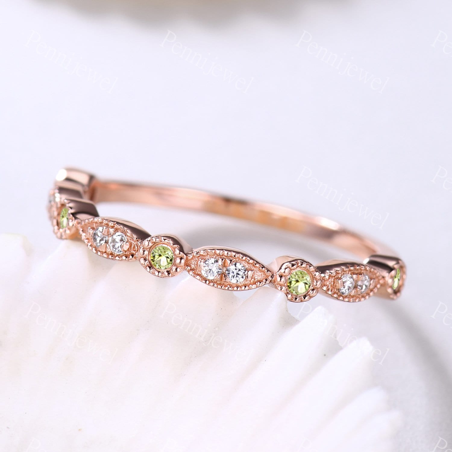 Art Deco Peridot Diamant Ehering, Halb Eternity Stapelring, 14K Rose Gold August Geburtsstein Ring, Unikat Frauen Jahrestag Ring von PENNIjewel