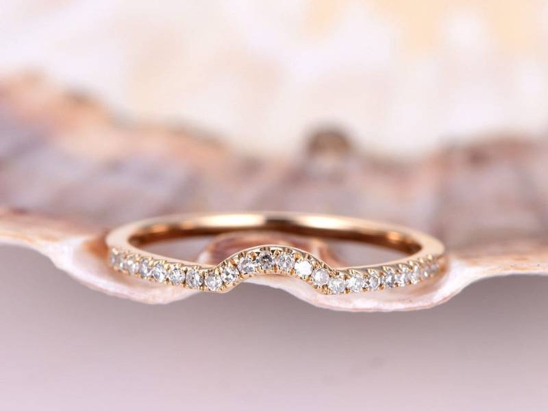 Natürlicher Diamant Ring Frauen Geschwungenes Ehering Halbe Ewigkeit Gelbgold Versprechen Brautband Unikat von PENNIjewel