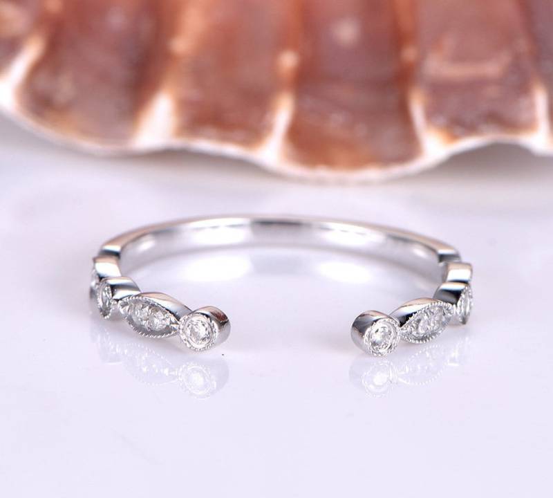 Offenes Milgrain Diamant Ehering Massiver 14K Weißgold Halb Ewigkeit Ring, Verlobung Stapeln Passende Band Jubiläumsring Marquise Set von PENNIjewel
