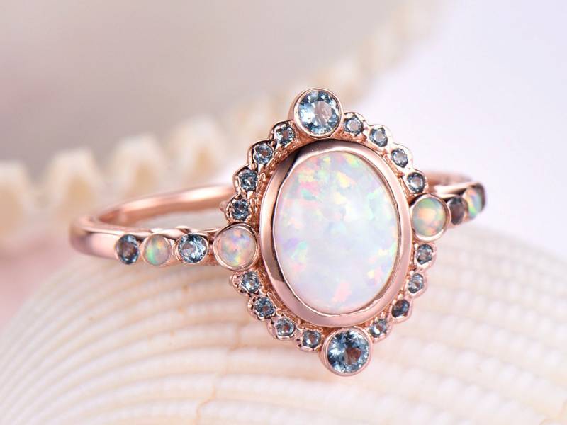 Ovaler Opal Verlobungsring Rosegold Topaz Halo, Vintage Versprechensring von PENNIjewel