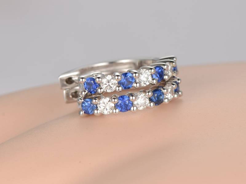 Saphir Diamant Ohrstecker, Massive 14K Weißgold, Natürliche Blaue Edelstein Ohrstecker, Feiner Schmuck, 0, 36Ct Edelsteine, Ohrclips, Ohrclips von PENNIjewel