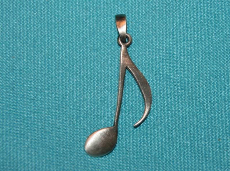 Anhänger Note Aus Silber, Geschwärzt von PERLMUTTundMEHR