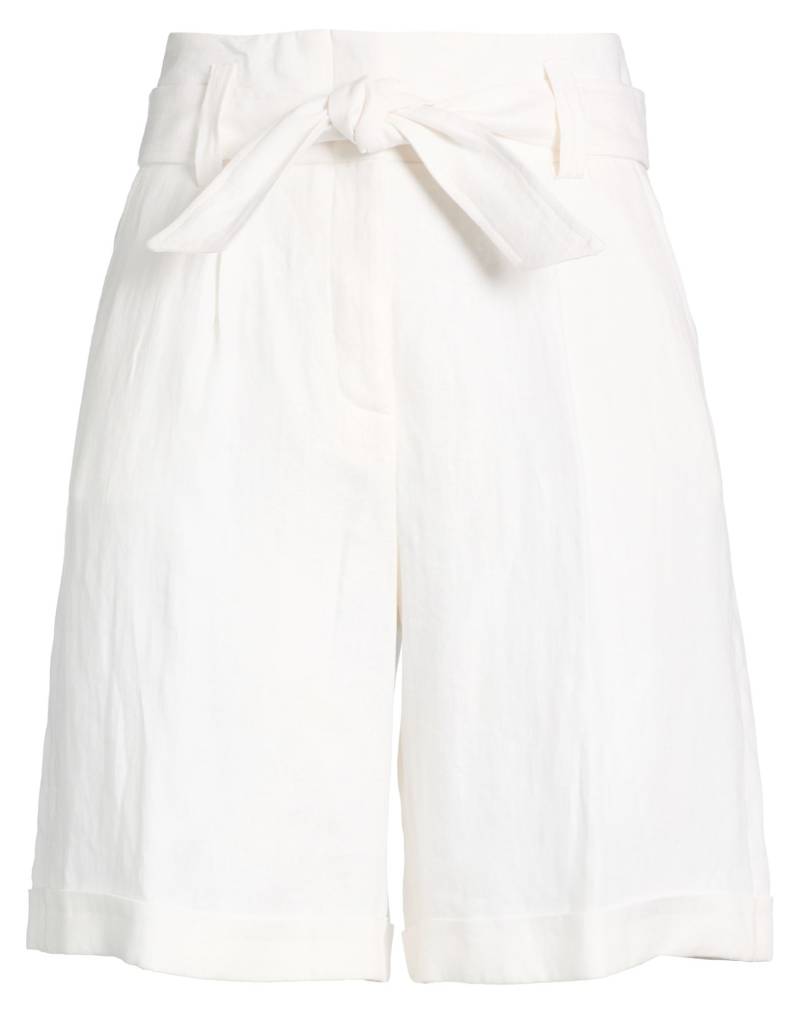 PESERICO Shorts & Bermudashorts Damen Cremeweiß von PESERICO