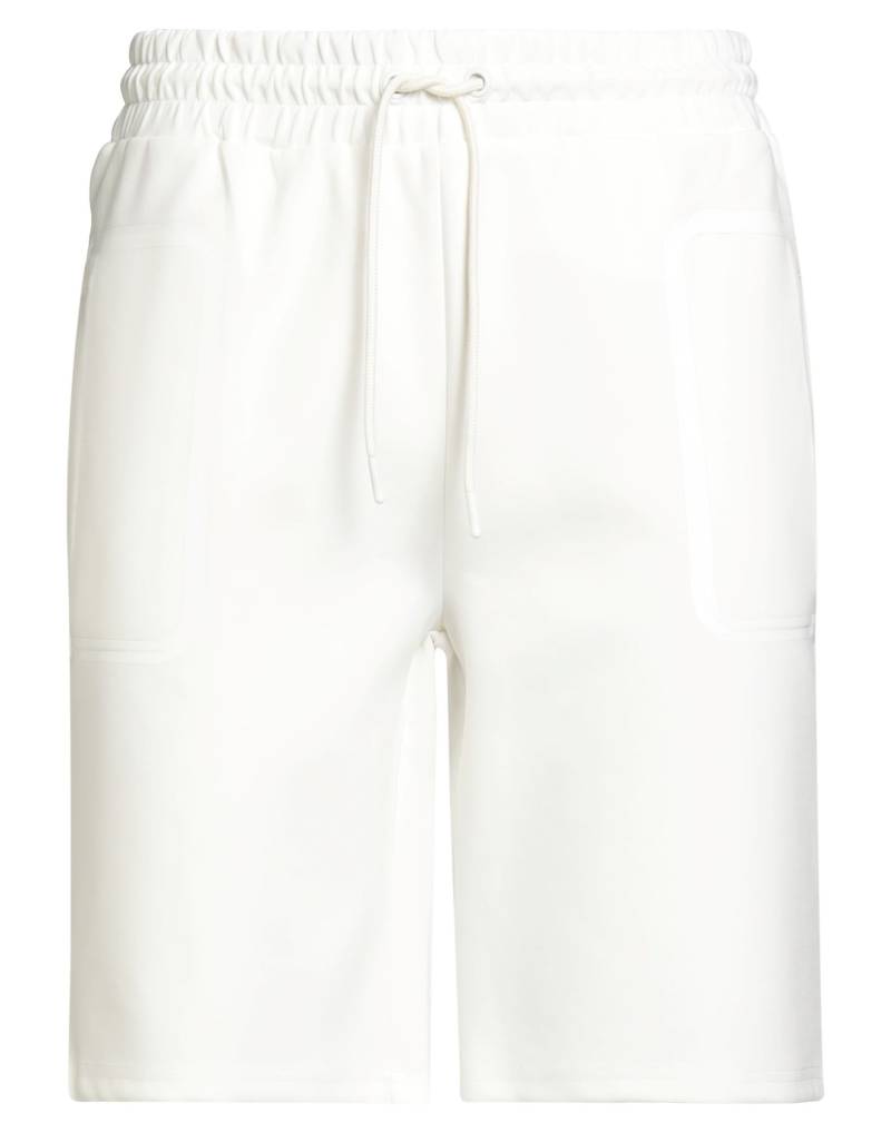 PEUTEREY Shorts & Bermudashorts Herren Off white von PEUTEREY