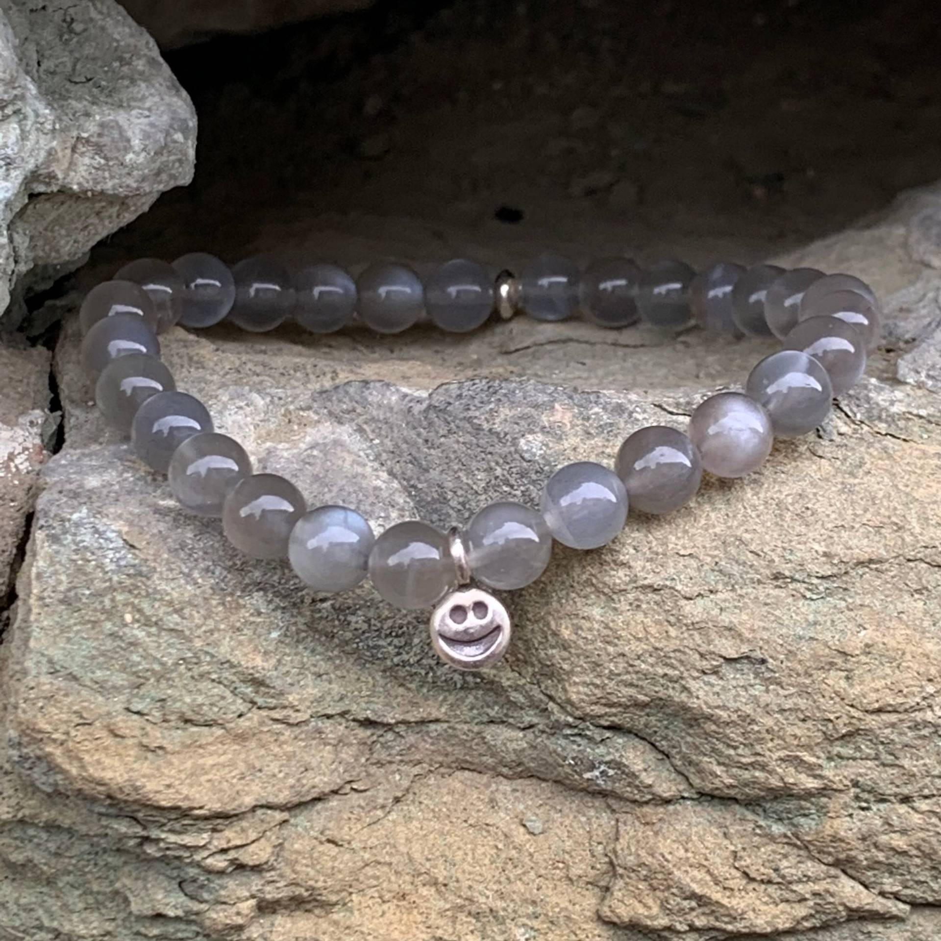 Mondstein Armband | Edelsteinarmband Graues Aus Edelsteinen Echter Schmuck 6 Mm Karen Hill Tribe Feinsilber Smile Mondstein Armband | Edelsteinarmband Graues Aus Edelsteinen Echter Schmuck 6 Mm Karen Hill Tribe Feinsilber Smile von PFIRSICHHIMMEL