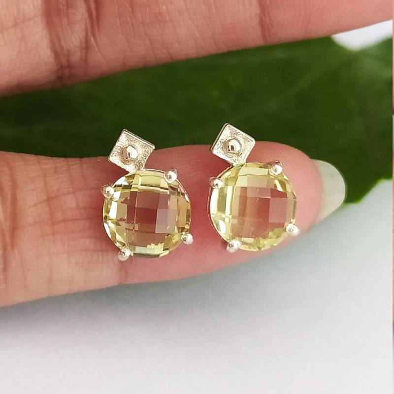 Runde Zitronenquarz Ohrstecker-Gelbgold Statement Stud-Simple Braut Ohrstecker-Customized Ohrringe-Unikate Checker Lemon Quartz Ohrringe von PILWALS