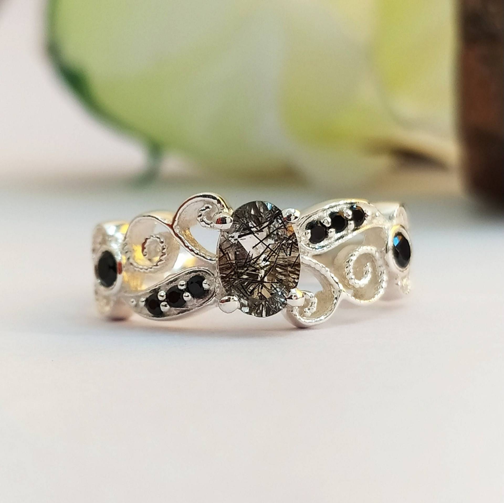 Vintage Schwarzer Rutilquarz Verlobungsring-Schwarzer Ehering-Schwarzer Ring Für Braut-Jugendstil Silber von PILWALS