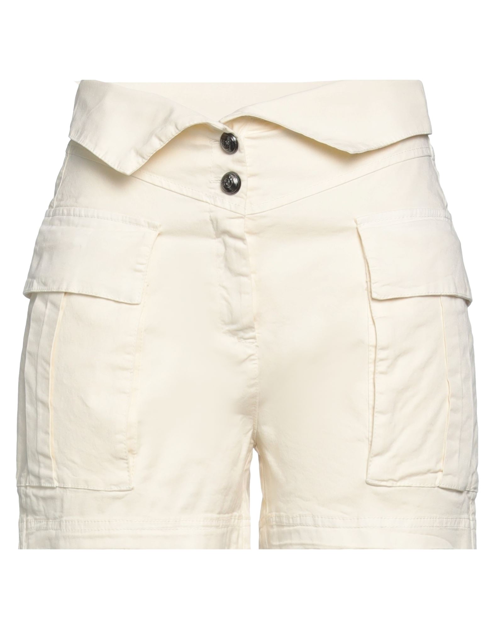 PINKO Shorts & Bermudashorts Damen Cremeweiß von PINKO