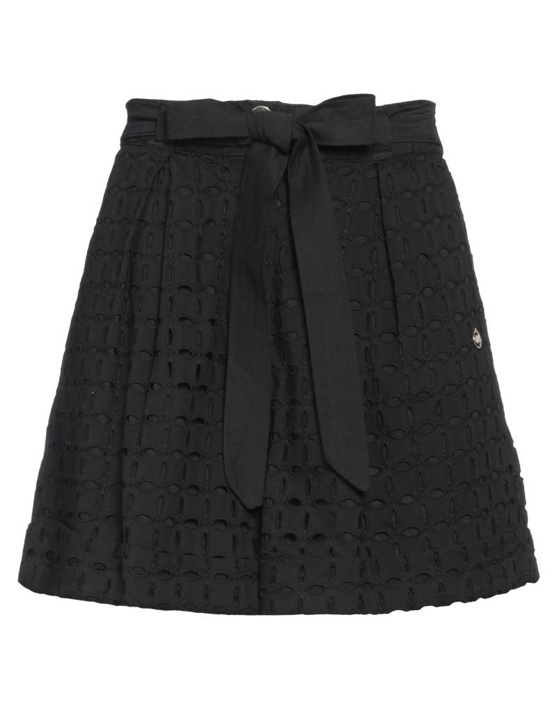 PINKO Shorts & Bermudashorts Damen Schwarz von PINKO