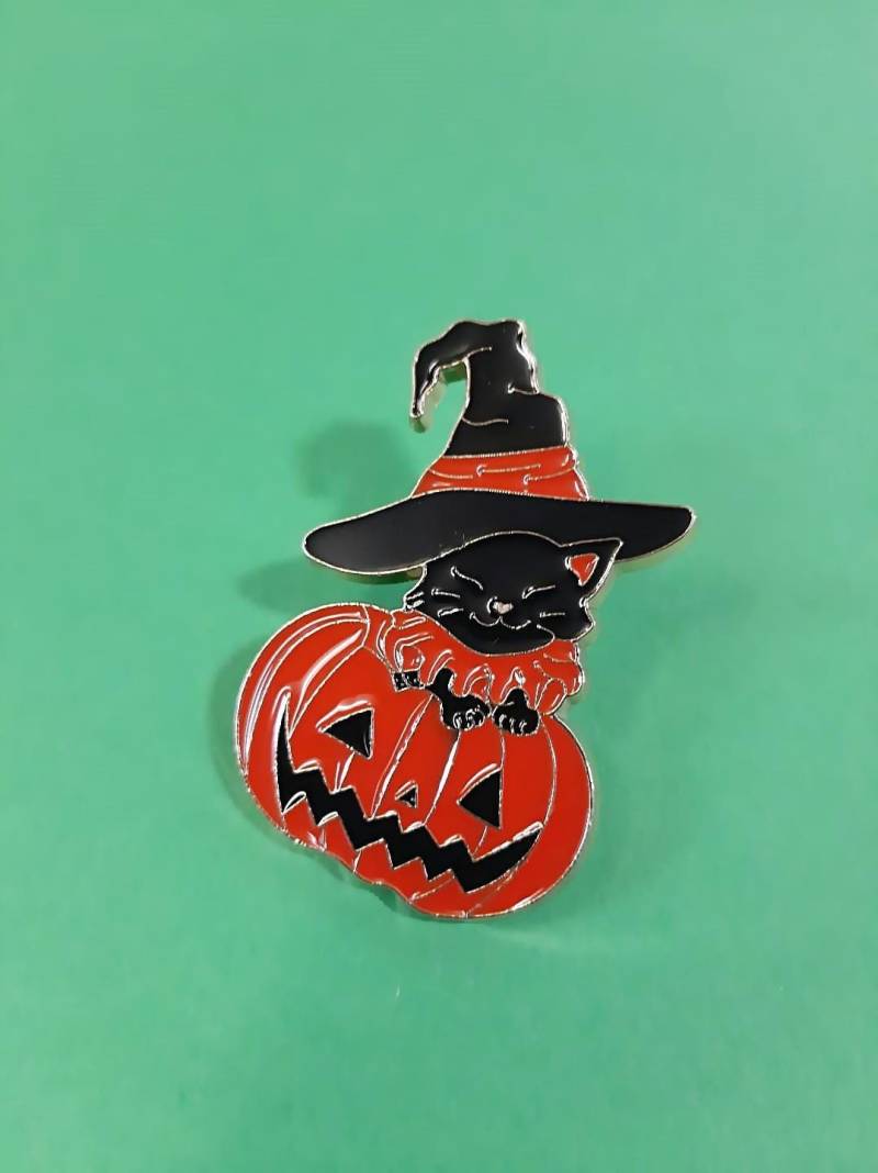 Halloween Thanksgiving Kürbis Katze Zauberer Magie Zauberhut Hexenhut Pin Emailliert - Kostenloser Eu-Versand von PINandBUTTON