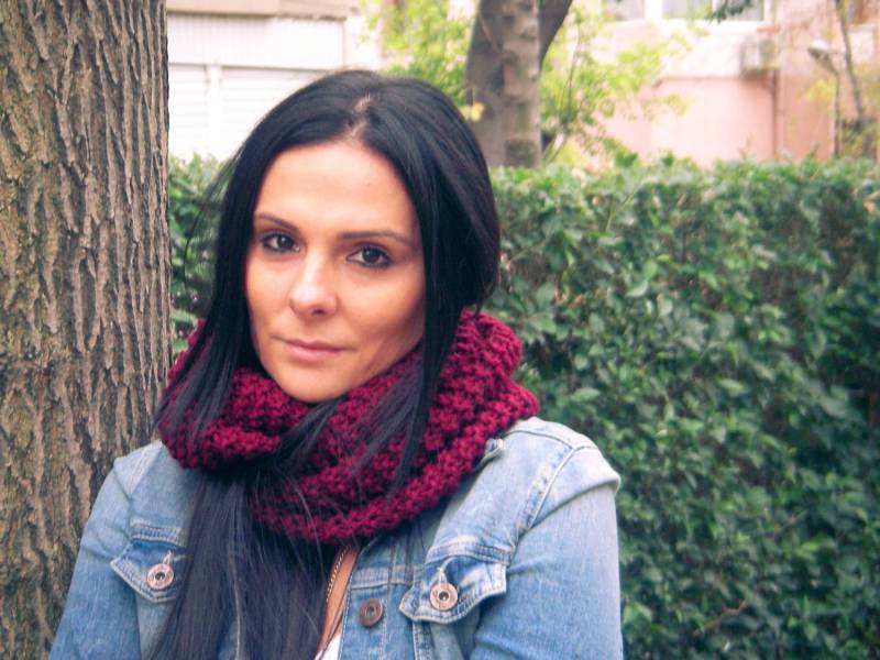 Hand Gehäkelte Chunky Cowl Schal, Weinrot Infinity Loop von PIQI