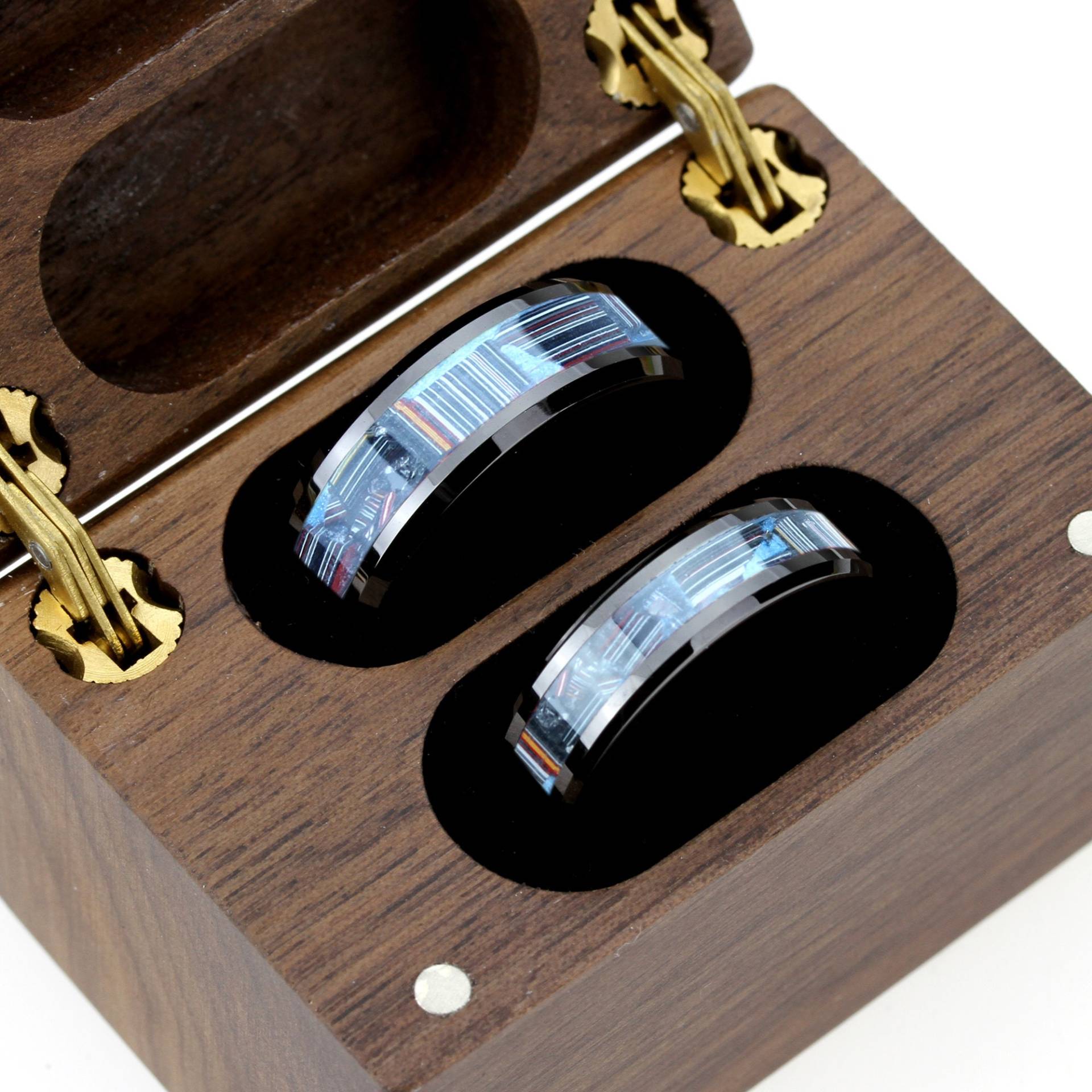 His & Hers Keramik Ehering Set, Fordite Inlay Schwarz Ring Für Männer & Frauen, 8mm 6mm, Versprechen Paar, Holz Box von PJpersonalized