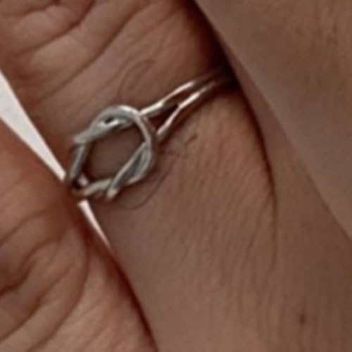 PLCPDM Verstellbare Edelstahl-Halskette, Ringe, Armband, Knoten, geschichtete Schlüsselbein-Kette, geeignet für jedes Outfit, Finger ring, Wie abgebildet von PLCPDM