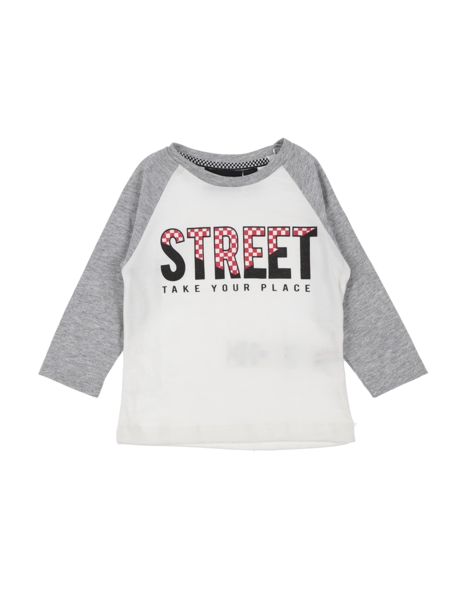 PLEASE T-shirts Kinder Elfenbein PLEASE T-shirts Kinder Elfenbein von PLEASE