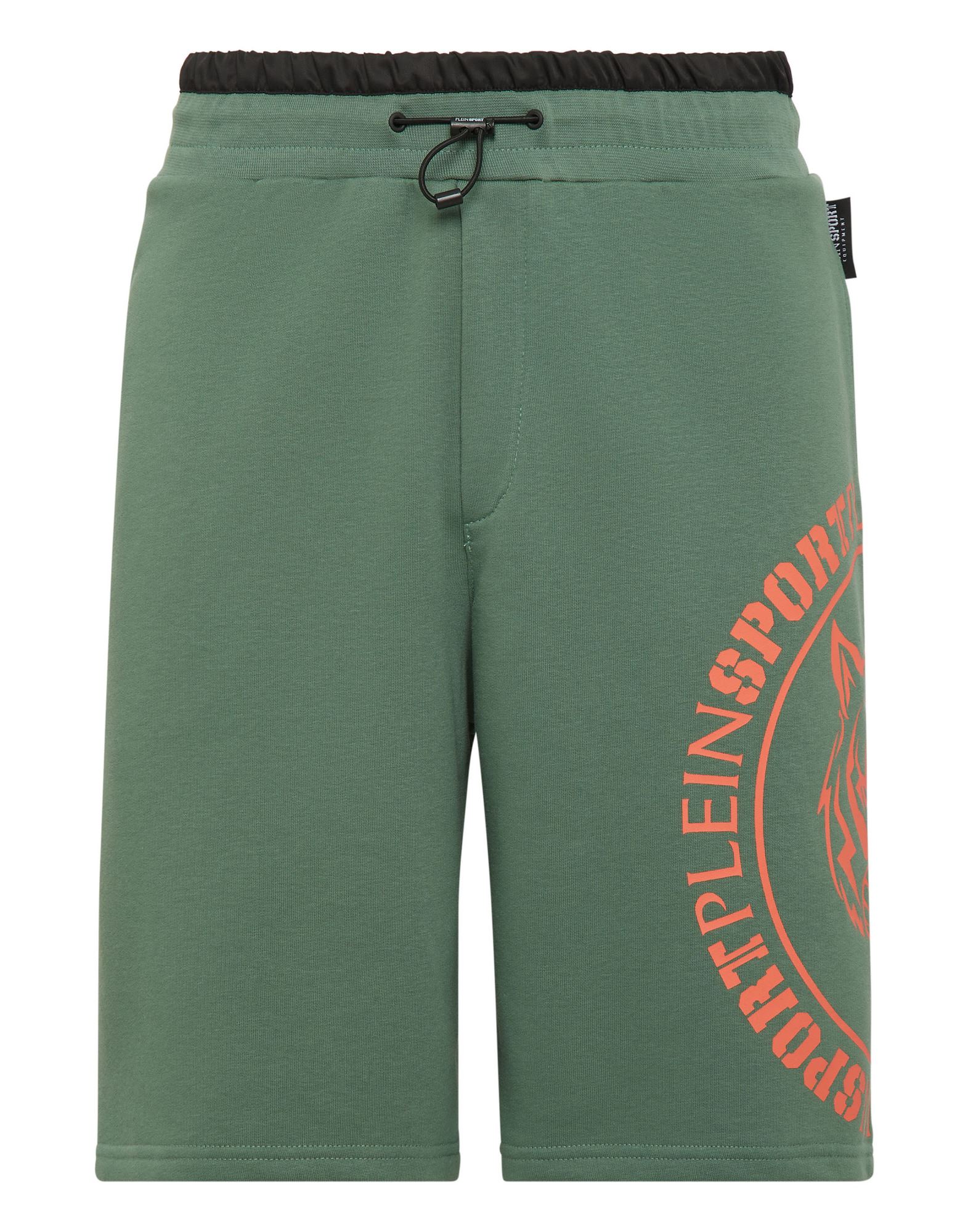 PLEIN SPORT Shorts & Bermudashorts Herren Militärgrün von PLEIN SPORT