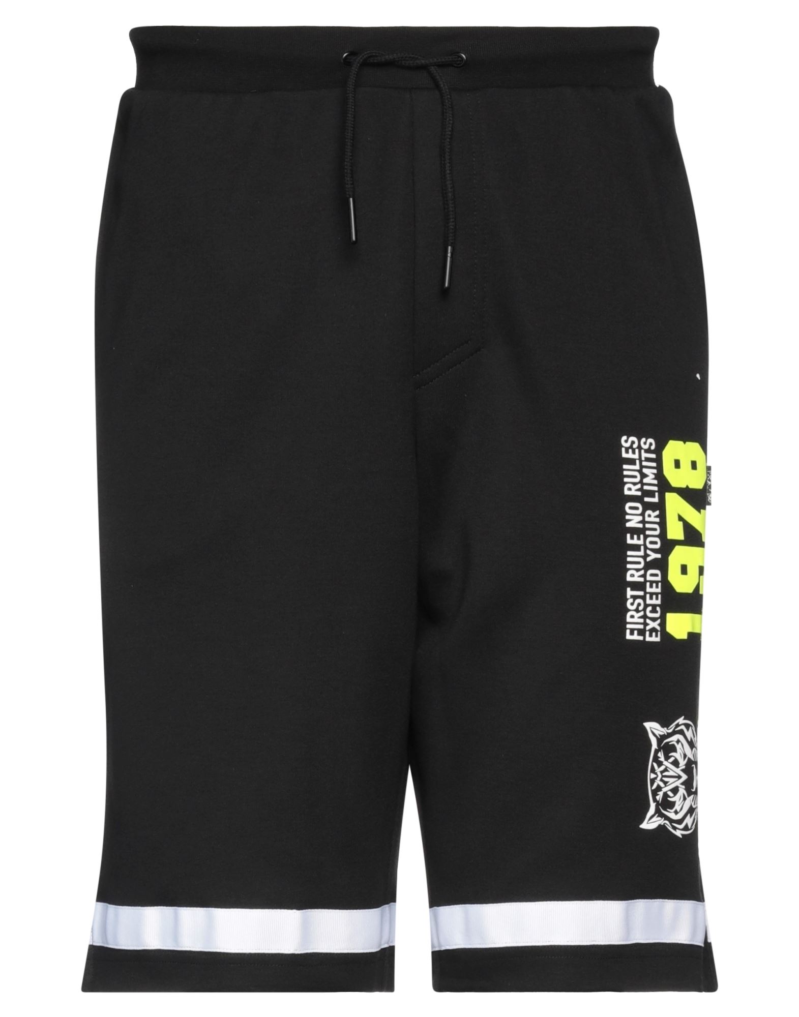 PLEIN SPORT Shorts & Bermudashorts Herren Schwarz von PLEIN SPORT