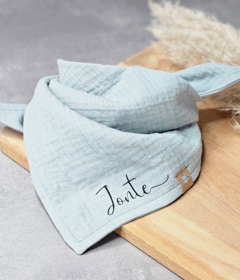 Dreieckstuch Personalisiert| Binden| Musselinschal| Knoten| Schal Mit Namen| Musselintuch| Baby| Kind| Erwachsene| Tuch Zum Knoten| Halstuch von PLOTTSOMUCH