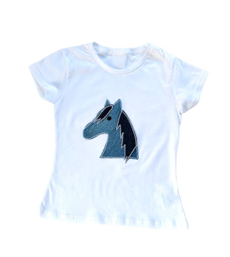 Einzigartiges Pferde-Tshirt Für Kleine Pferdemädchen in Größe 122/128, Geschenk Reiterinnen, Reitshirt von PM2Jeansupcycling