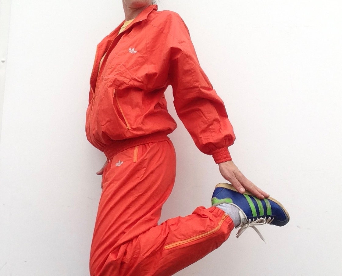 Adidas Vintage Trainingsanzug 1980S | Orangefarbenes Jogging-Set Jacke + Hose Kleeblatt-Logo Nos 80Er Jahre Sportbekleidung Hergestellt in Spanien von PNBvintage
