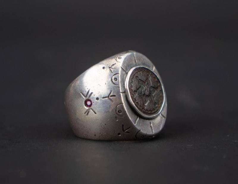 Antiker Knopf Siegelring | Sterling Silber 925/000 Rubine/Messing Solider Handgefertigter Herrenschmuck Gravur Hergestellt in Frankreich 23Eu 10.25Us von PNBvintage