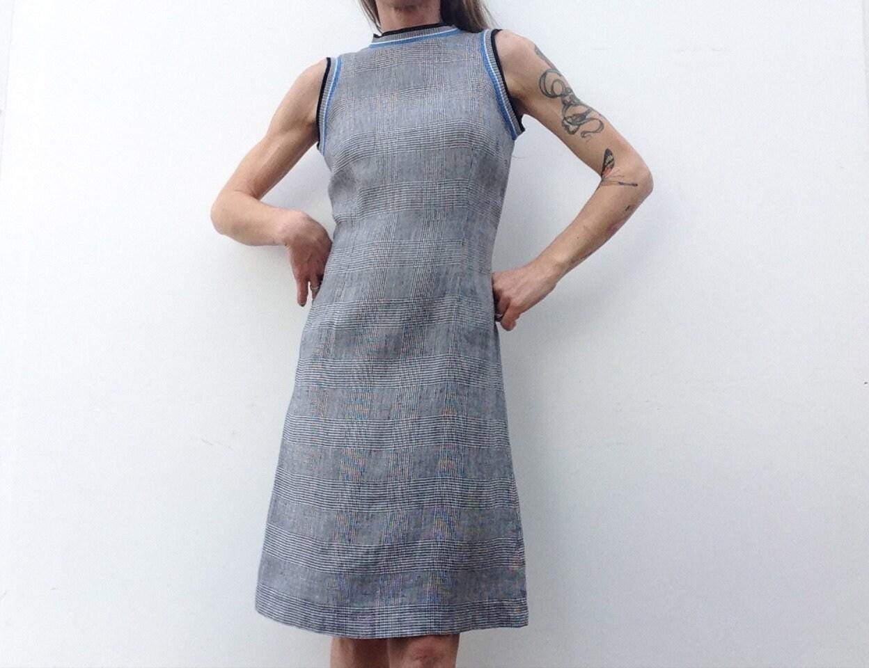 Georges Rech Vintage Kleid 1980Er Jahre | Trapezkleid in A-Linie Prince Of Wales Karo - Und Streifenmuster Blau Weiß Mod Grösse S von PNBvintage