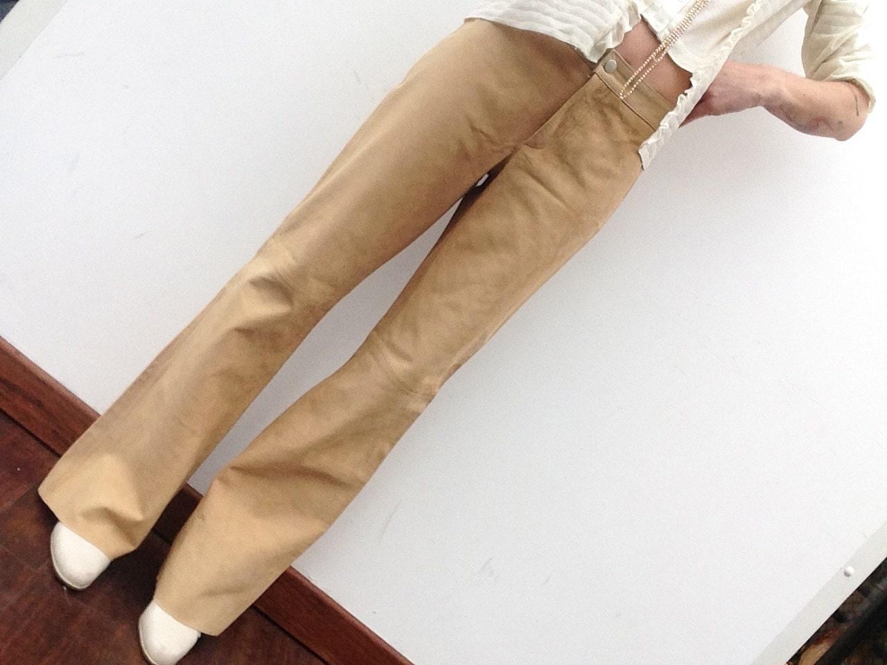 Tommy Hilfiger | Vintage Lederhose 1980Er Jahre Beige Wildleder Bootcut Hose Ausgestellte Retro 80Er Mode Grösse S von PNBvintage