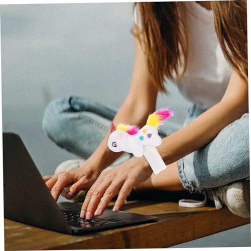 POPETPOP Plüsch Einhorn Umarmungs Slap Armband Weiches Tiermotiv Armband für Robustes Kuscheltier Partygeschenk für Jungen und Mädchen Farblich Gemischt von POPETPOP