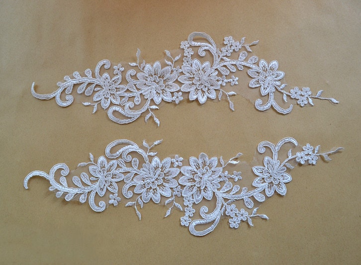 1 Paar Blume Spitze Applikationen, Elfenbein Blumen, Patches Für Hochzeit Liefert, Braut Haar Blume, Kopfschmuck | 120-55 1 Paar Blume Spitze Applikationen, Elfenbein Blumen, Patches Für Hochzeit Liefert, Braut Haar Blume, Kopfschmuck | 120-55 von POPOLace